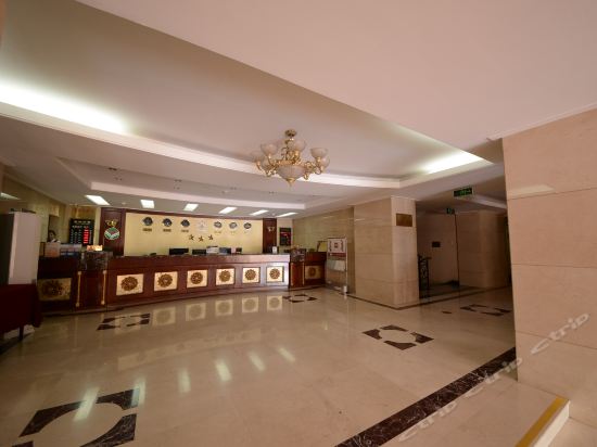 200t080000002u9poDE8D_R_550_412.jpg 200t080000002u9poDE8D_R_550_412.jpg