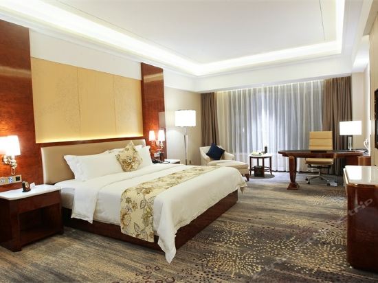 20070s000000i7a0lEE77_R_550_412.jpg 20070s000000i7a0lEE77_R_550_412.jpg