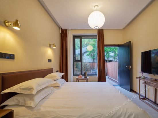 200k0r000000gx82z78F6_R_550_412.jpg 200k0r000000gx82z78F6_R_550_412.jpg